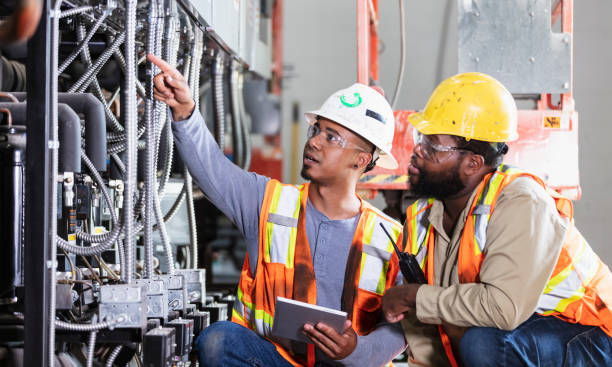 Best Commercial Electrician Services  in Nyssa, OR